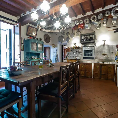 Casa Strada Daire Paterno (Florence)
